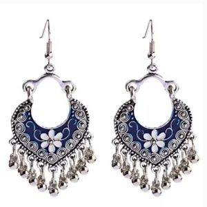 NWT Bohemian Style Navy Blue and Silver Tone Pierced Dangle Earrings!